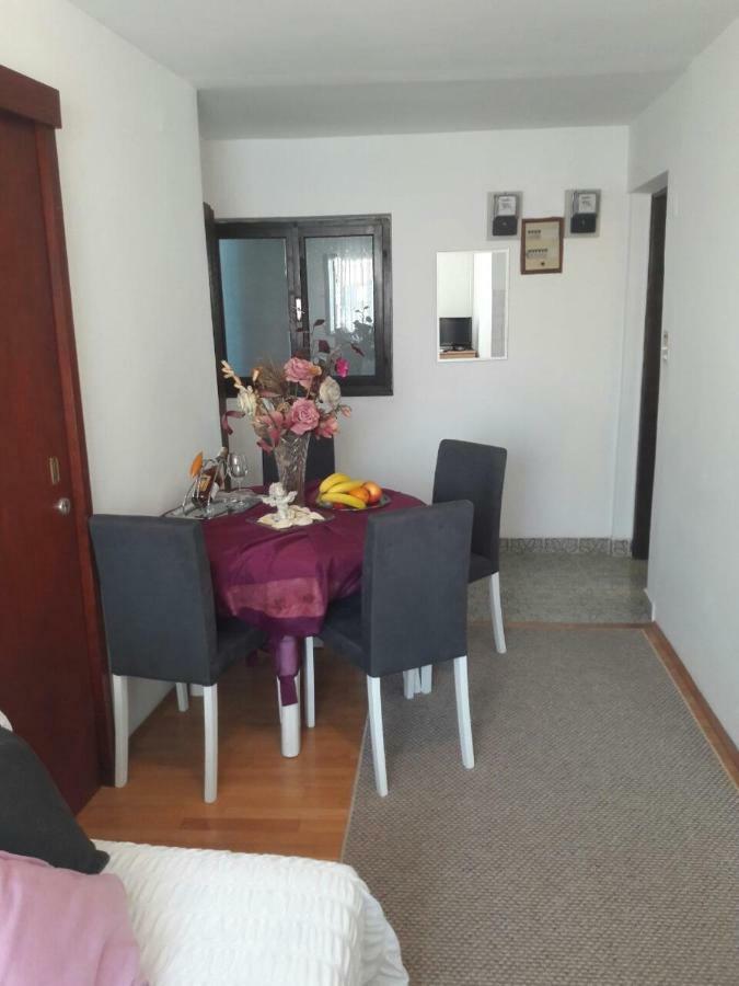 Suncica Apartments Kastela Exterior photo